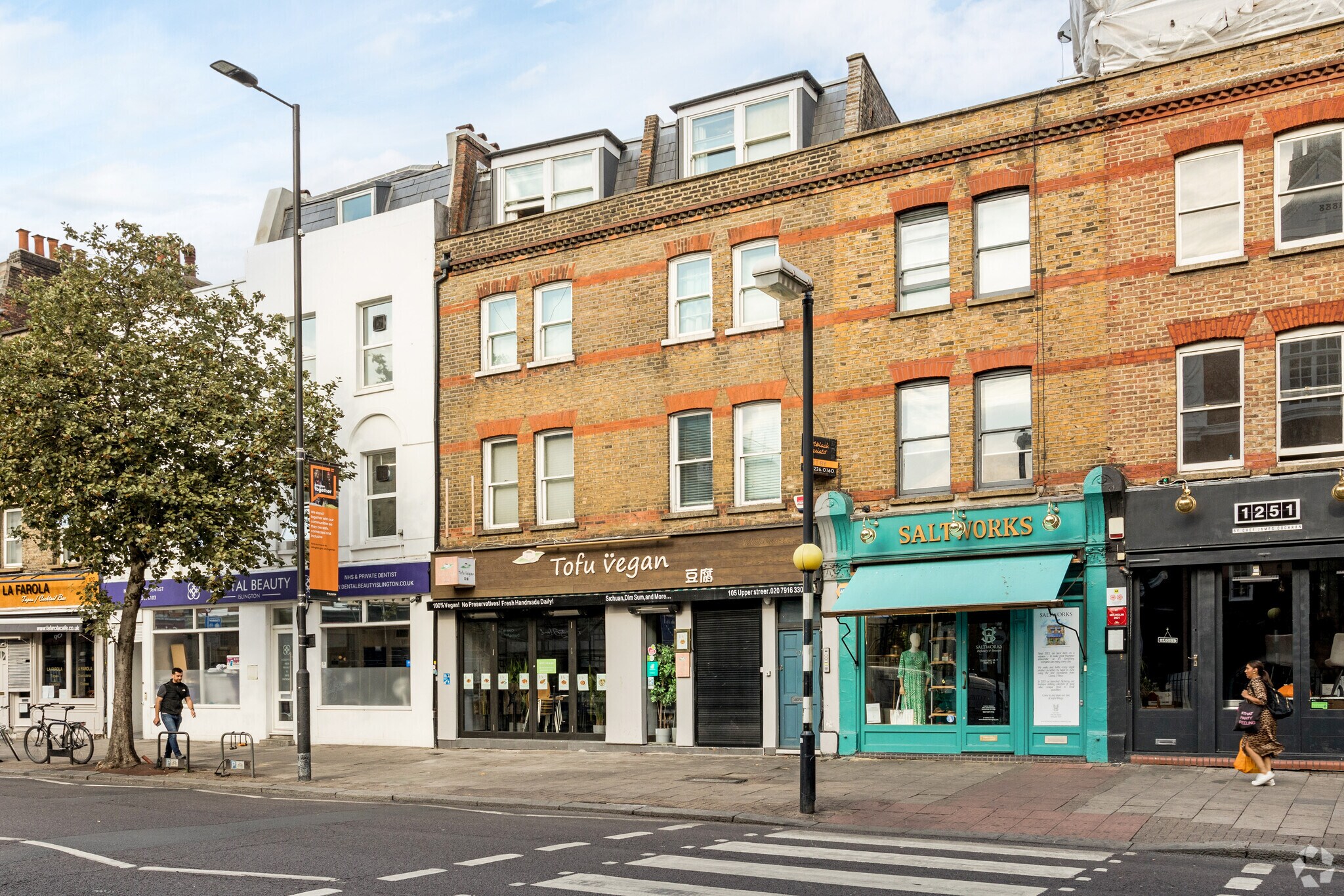 105-106 Upper St, London for sale Primary Photo- Image 1 of 1