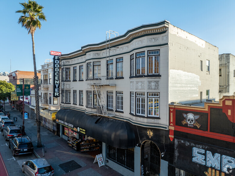 2360-2366 Mission St, San Francisco, CA for rent - Building Photo - Image 1 of 7