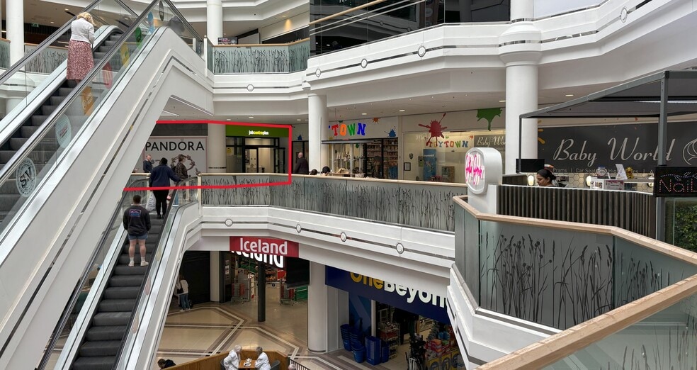 Smithford Way, Coventry to rent - Building Photo - Image 2 of 31