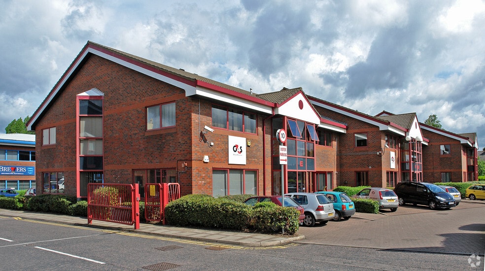 Mile Rd, Bedford for sale - Primary Photo - Image 1 of 6
