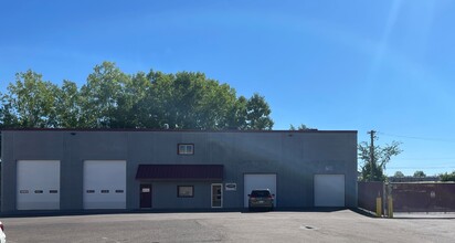 750 4th St NW, New Brighton, MN for rent Building Photo- Image 1 of 9