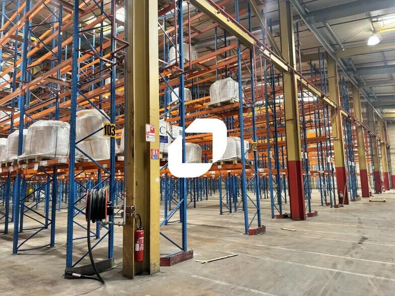 1 Rue Du Bruch, Brumath to rent - Interior Photo - Image 3 of 7