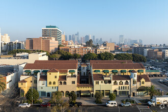 672 S La Fayette Park Pl, Los Angeles, CA - AERIAL  map view - Image1