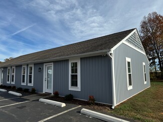 More details for 104 Homestead Dr, Forest, VA - Office for Rent