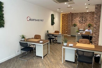 75 City Rd, London to rent Interior Photo- Image 1 of 5
