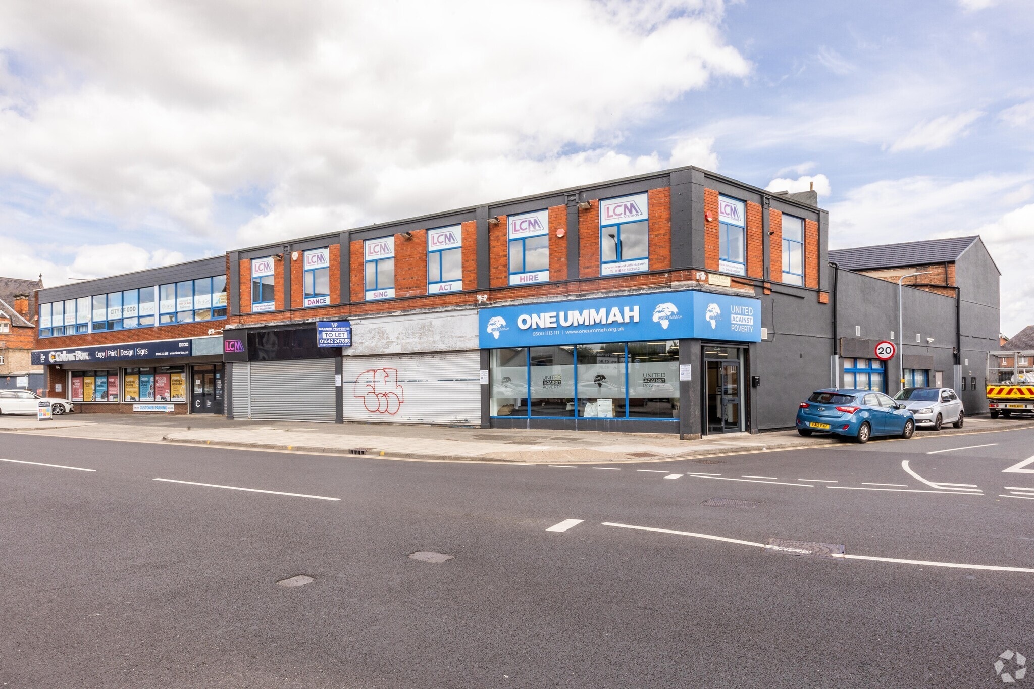 136 Marton Rd, Middlesbrough to rent Building Photo- Image 1 of 9