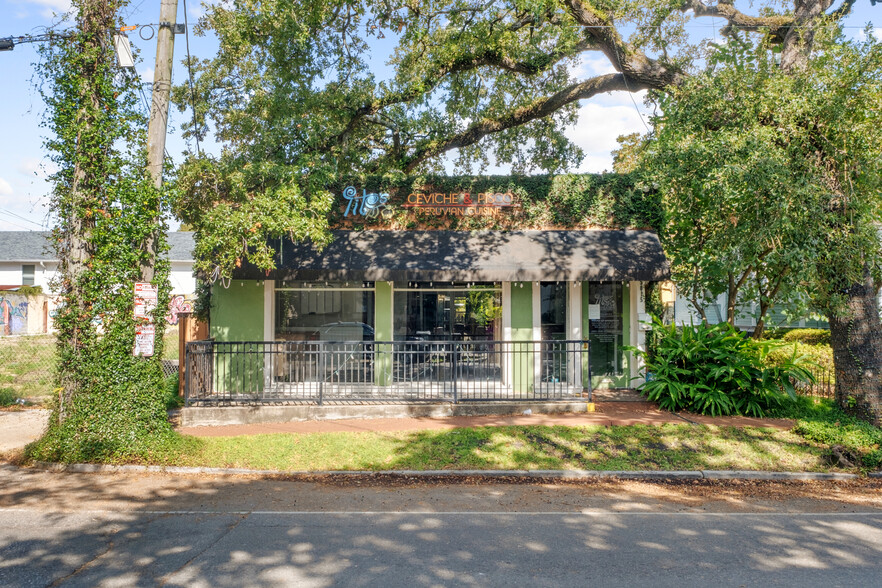 5015 Magazine St, New Orleans, LA for rent - Building Photo - Image 1 of 14