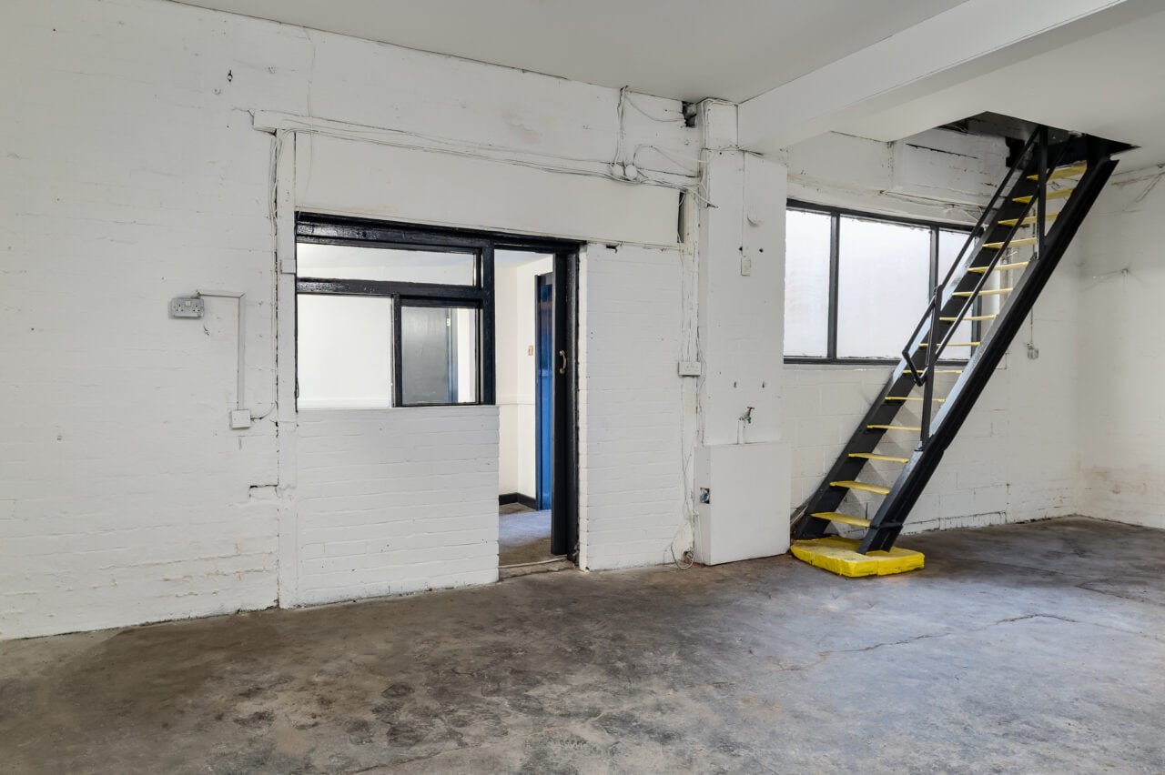 North Street, Castleford to rent Interior Photo- Image 1 of 4