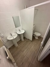 Curzon Dr, Grays to rent Interior Photo- Image 2 of 6