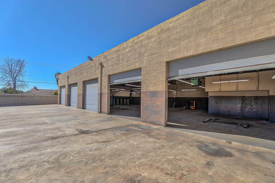 13330 Sherman Way, North Hollywood, CA for sale - Building Photo - Image 1 of 1