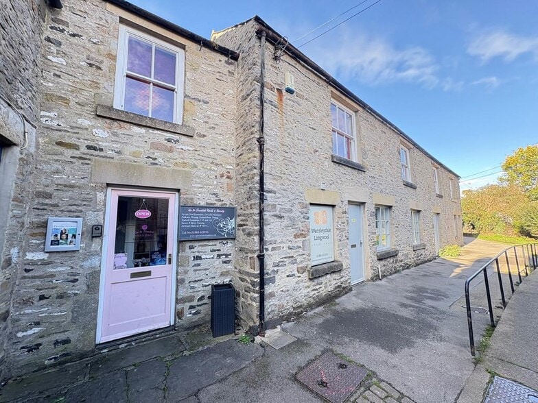 1-2 Kelberdale, Leyburn to rent - Building Photo - Image 2 of 21