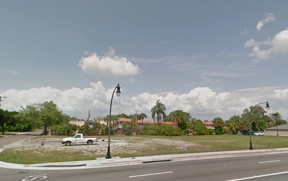 4545 W Gandy Blvd, Tampa, FL for sale - Primary Photo - Image 1 of 1