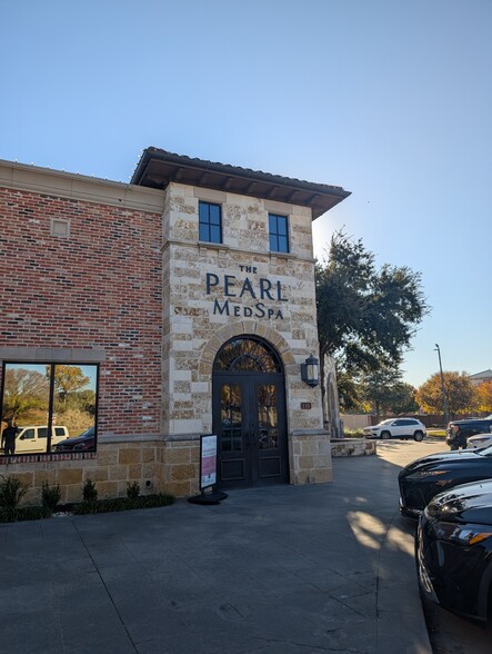 225 E Hwy 121, Coppell, TX for rent - Building Photo - Image 1 of 1