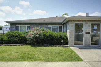 223 4th Ave, Saint Albans, WV for sale Building Photo- Image 1 of 1