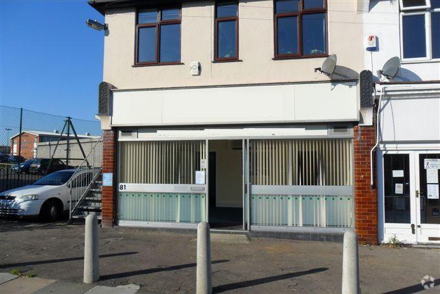 81 Rayleigh Rd, Leigh On Sea for sale Primary Photo- Image 1 of 1