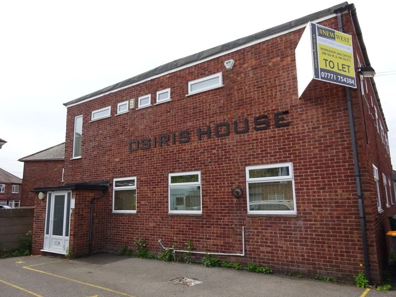 Lilac Grv, Beeston to rent - Building Photo - Image 2 of 16