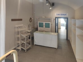 Retail in Mataró, Barcelona to rent Interior Photo- Image 1 of 12