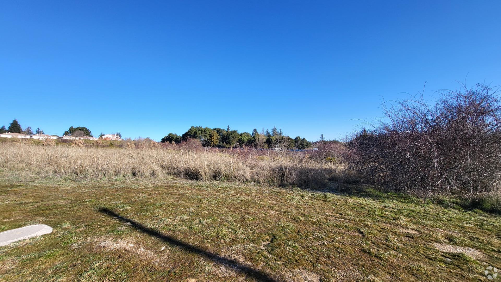 Carretera Madrid-Ávila, 23B, Herradón de Pinares, Ávila for sale Primary Photo- Image 1 of 5