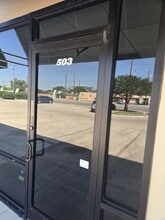 8034 Culebra Rd, San Antonio, TX to rent Building Photo- Image 1 of 5