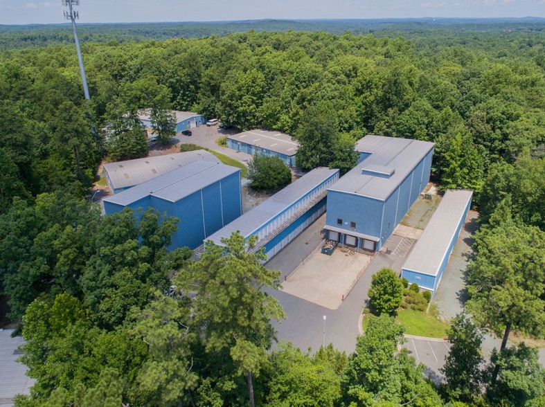 1000 Ashley Wade Ln, Chapel Hill, NC for sale - Primary Photo - Image 1 of 1