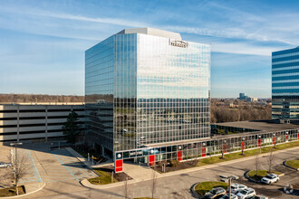 27300 W 11 Mile Rd, Southfield, MI for rent Building Photo- Image 1 of 18