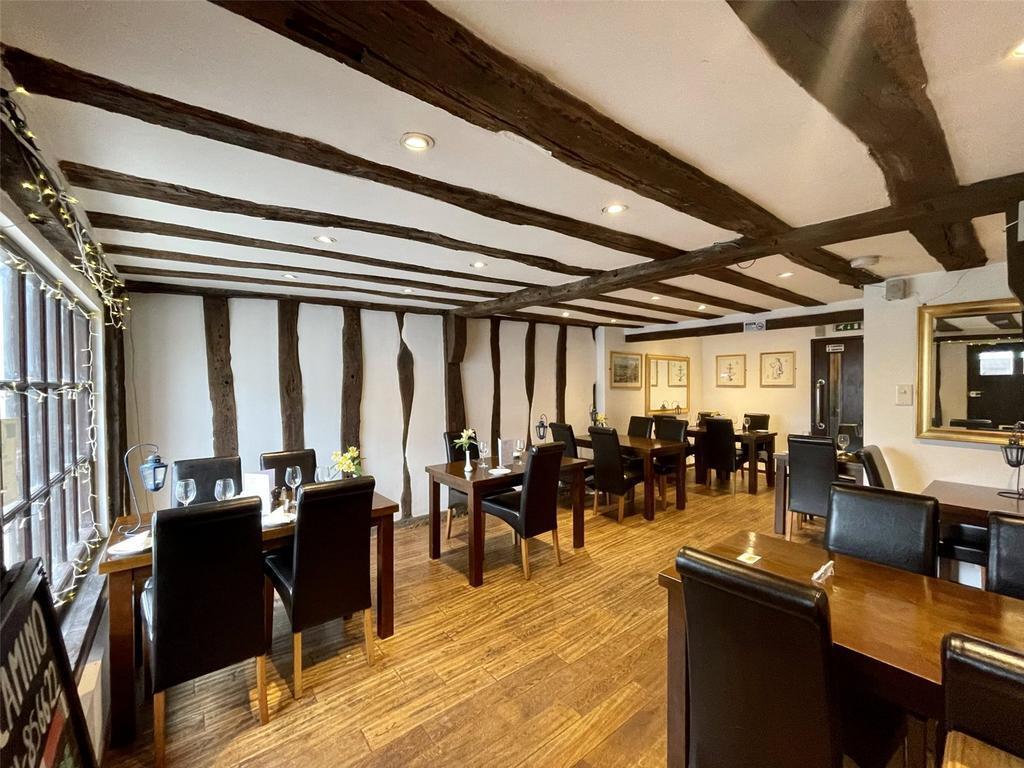 162-164 High St, Maldon, ESS CM9 5BX - Unit 162-164 -  - Interior Photo - Image 1 of 8