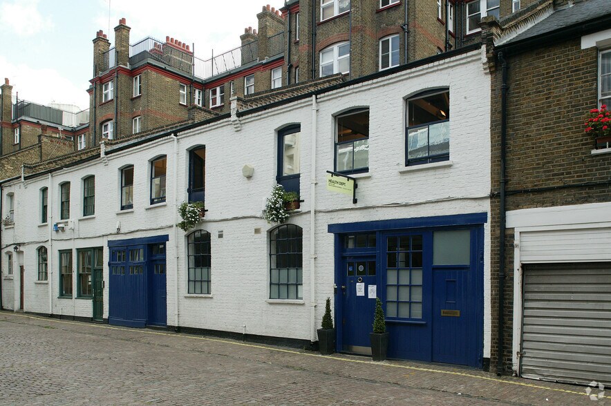 4-5 Broadstone Pl, London to rent - Building Photo - Image 2 of 7