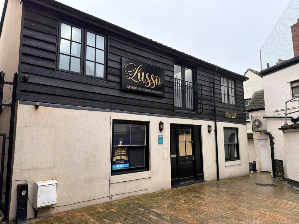 10 Little Square, Braintree to rent Building Photo- Image 1 of 6