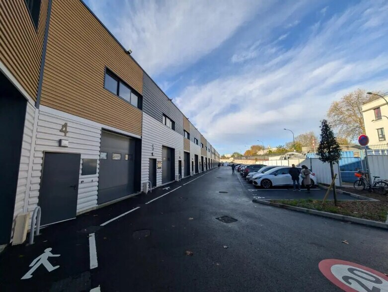 3-7 Rue Des Carrières, Épinay-sur-Seine to rent - Building Photo - Image 1 of 2