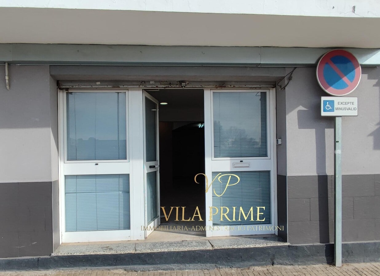 La Roca del Vallès, BAR 08430 - Unit 03 - - Interior Photo - Image 1 of 9