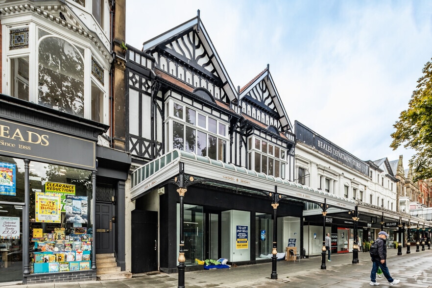 287-291 Lord St, Southport to rent - Building Photo - Image 2 of 2