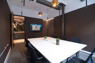 101 Princess St, Manchester to rent Interior Photo- Image 2 of 5