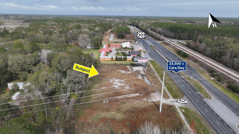 23674 North Hwy 301 hwy, Lawtey, FL for rent - Primary Photo - Image 1 of 7