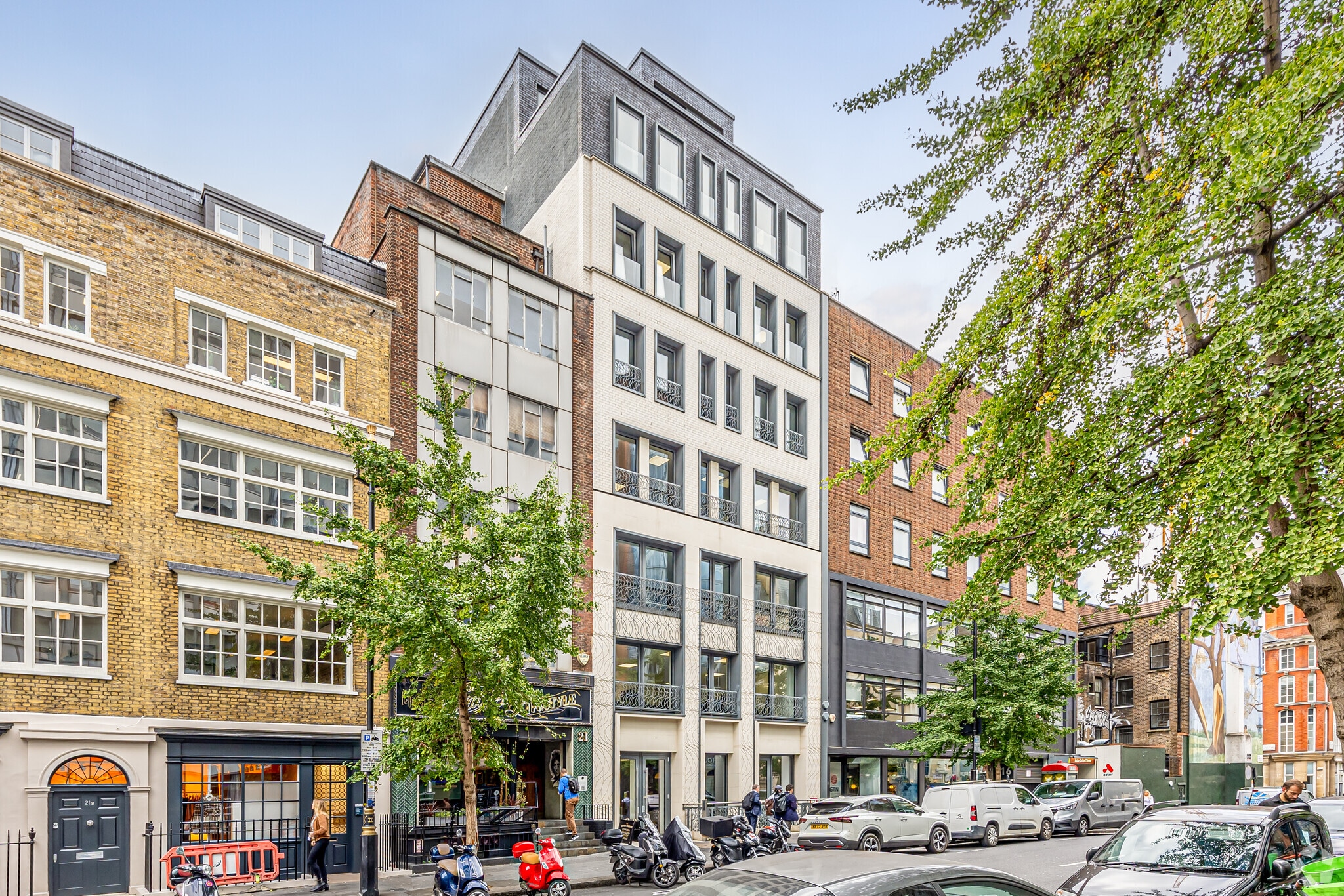 20 Noel St, London to rent Primary Photo- Image 1 of 4