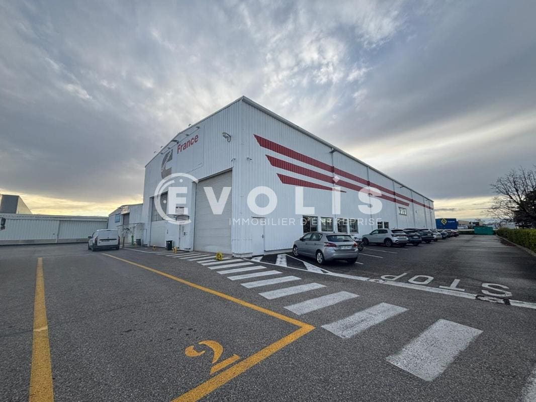 39 Rue Ampère, Chassieu for sale Building Photo- Image 1 of 20