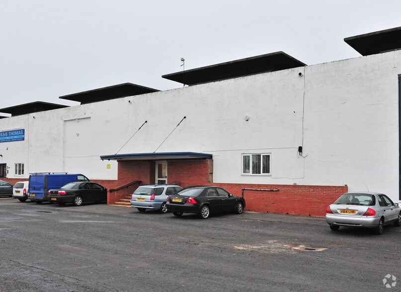 Droitwich Rd, Hartlebury to rent - Building Photo - Image 3 of 4