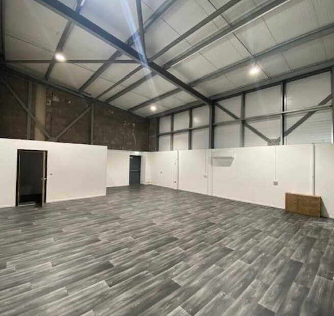 81 Glendoune St, Girvan to rent Interior Photo- Image 1 of 4