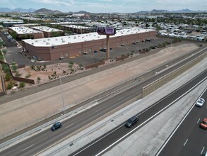 2453 W Parkside Ln, Phoenix, AZ for rent Building Photo- Image 1 of 6