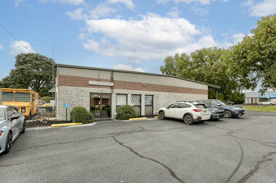 1250 Bittner Blvd, Lebanon, PA for sale - Primary Photo - Image 1 of 1