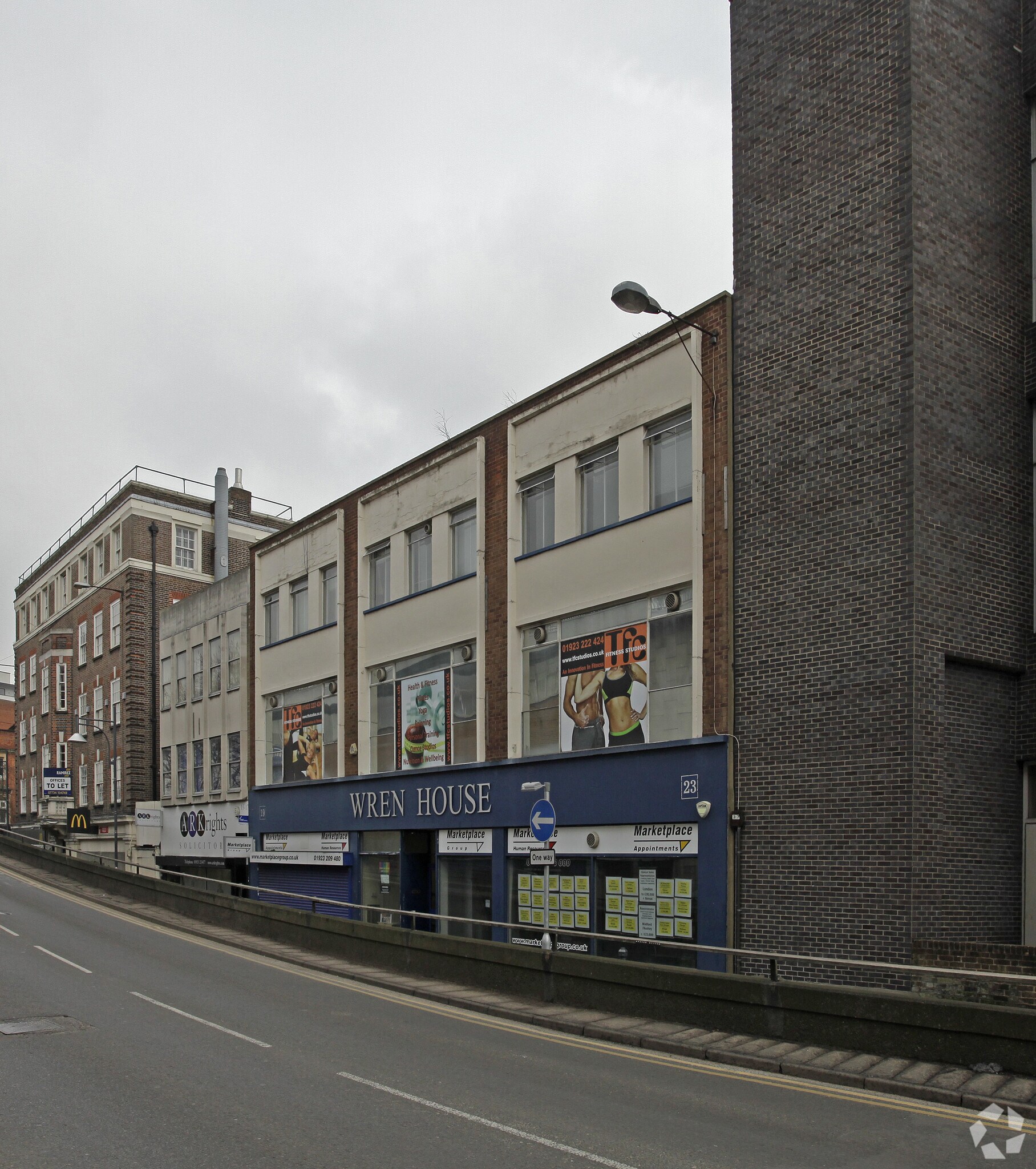 19-23 Exchange Rd, Watford for sale Primary Photo- Image 1 of 1