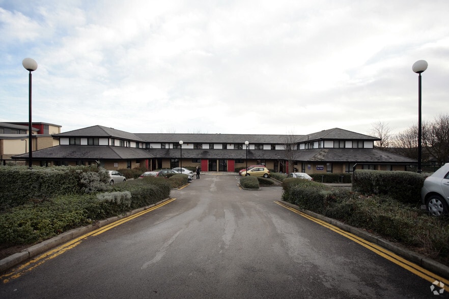 Park View Ct, Shipley to rent - Building Photo - Image 3 of 12