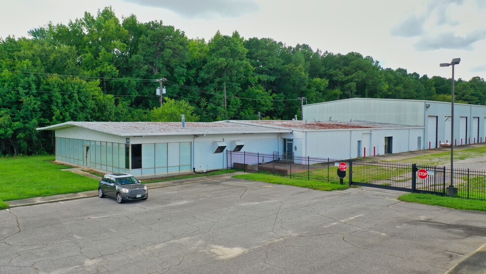 1100-1110 Atlantic Avenue, Rocky Mount, NC for sale - Building Photo - Image 2 of 14