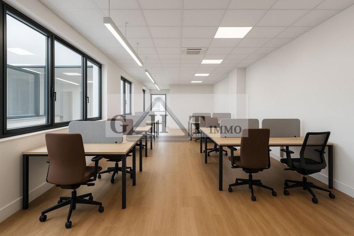Office in Ivry-sur-Seine to rent Interior Photo- Image 1 of 4