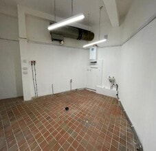 32-46 Pudding Chare, Newcastle Upon Tyne to rent Interior Photo- Image 1 of 3