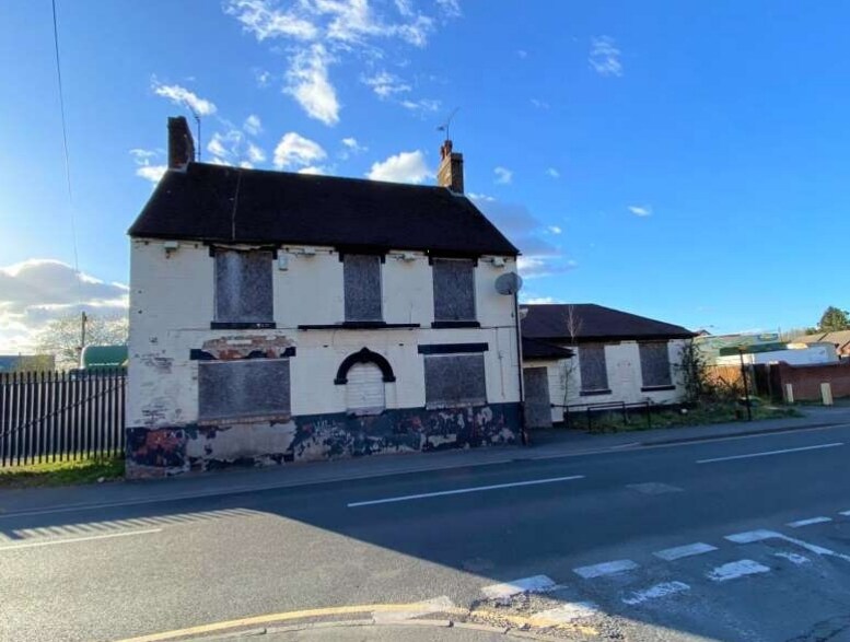 96 Lindon Rd, Walsall for sale - Building Photo - Image 1 of 1