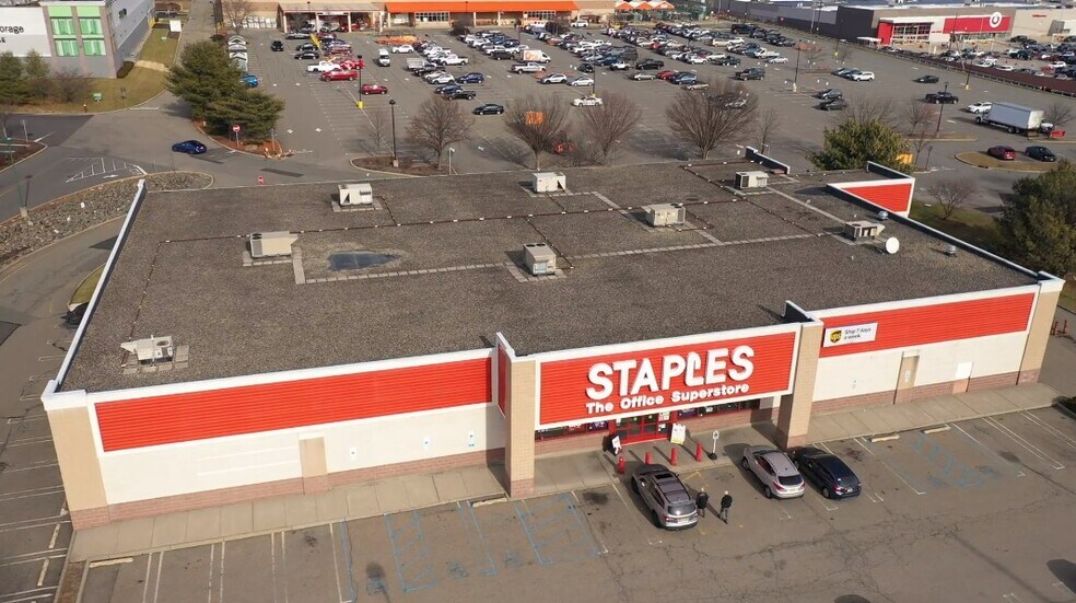 Riverdale Plaza Riverdale, NJ for Sale UK