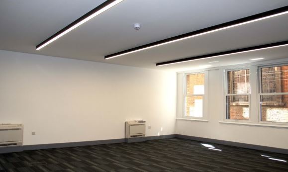 52 Bow Ln, London to rent - Interior Photo - Image 2 of 10