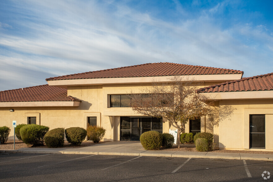 1860 E Salk Dr, Casa Grande, AZ for rent - Building Photo - Image 3 of 3