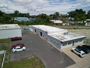 735 Crofton St SE, Grand Rapids, MI for rent Building Photo- Image 1 of 6