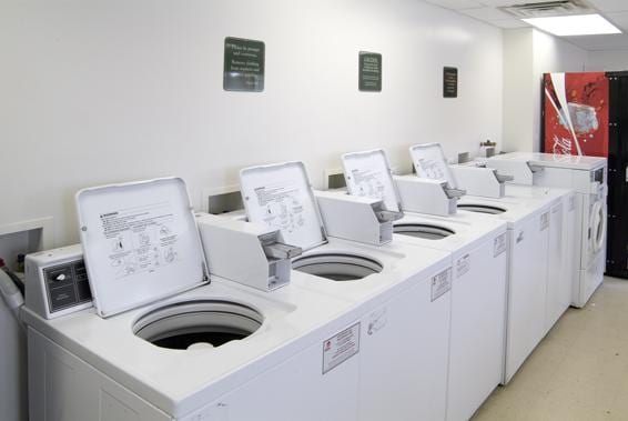 700-700 Wincoram Way, Coram, NY to rent - Interior Photo - Image 2 of 71